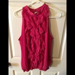 Cute ruffle top!